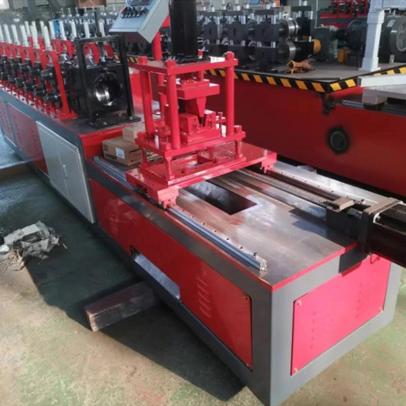 Tại sao nên chọn máy đóng khung thép nhẹ thay vì máy đóng khung gỗ truyền thống